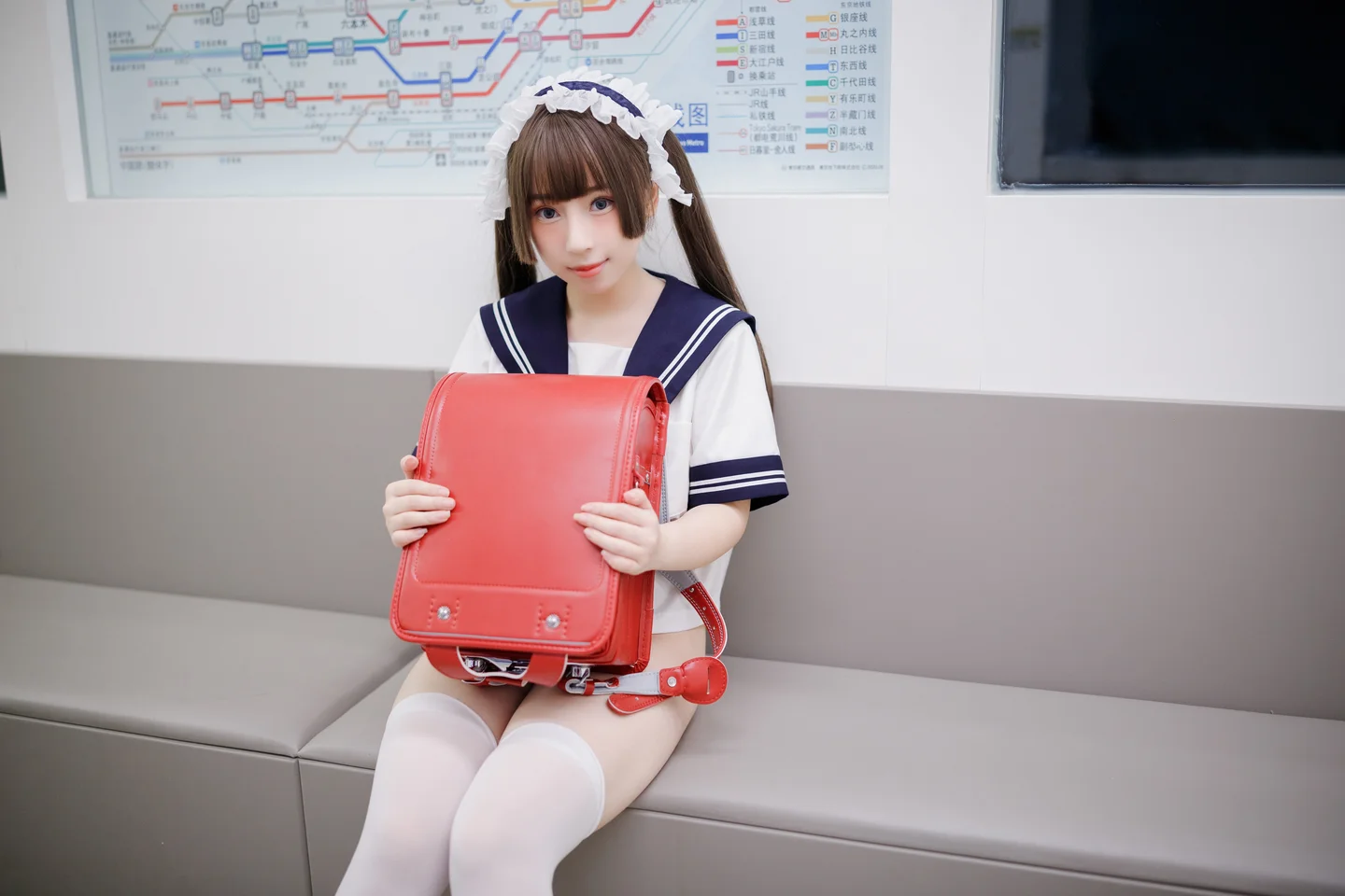 胡桃猫 - No.033 电车痴女 [152P-2GB] tg@simisebaisi 【丝足阁】072.webp